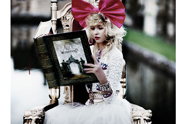 ALICE IN WONDERLAND