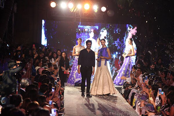 Fashion Week virgin Primary tabs Fashion Week virgin Primary tabs